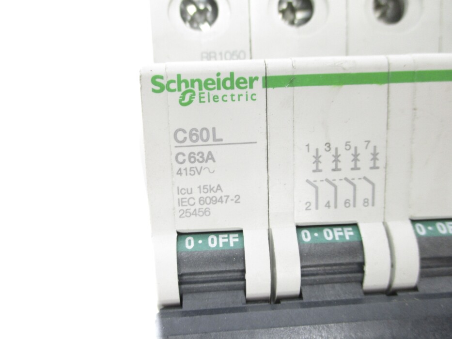 SCHNEIDER ELECTRIC 25456 63A 415V NSNP