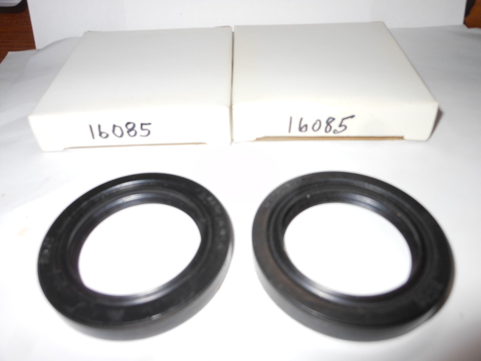 2 (TWO) “MADE IN USA” 16085 OIL SEALS= $11.98= $5.99 EACH~ NATIONAL 1192