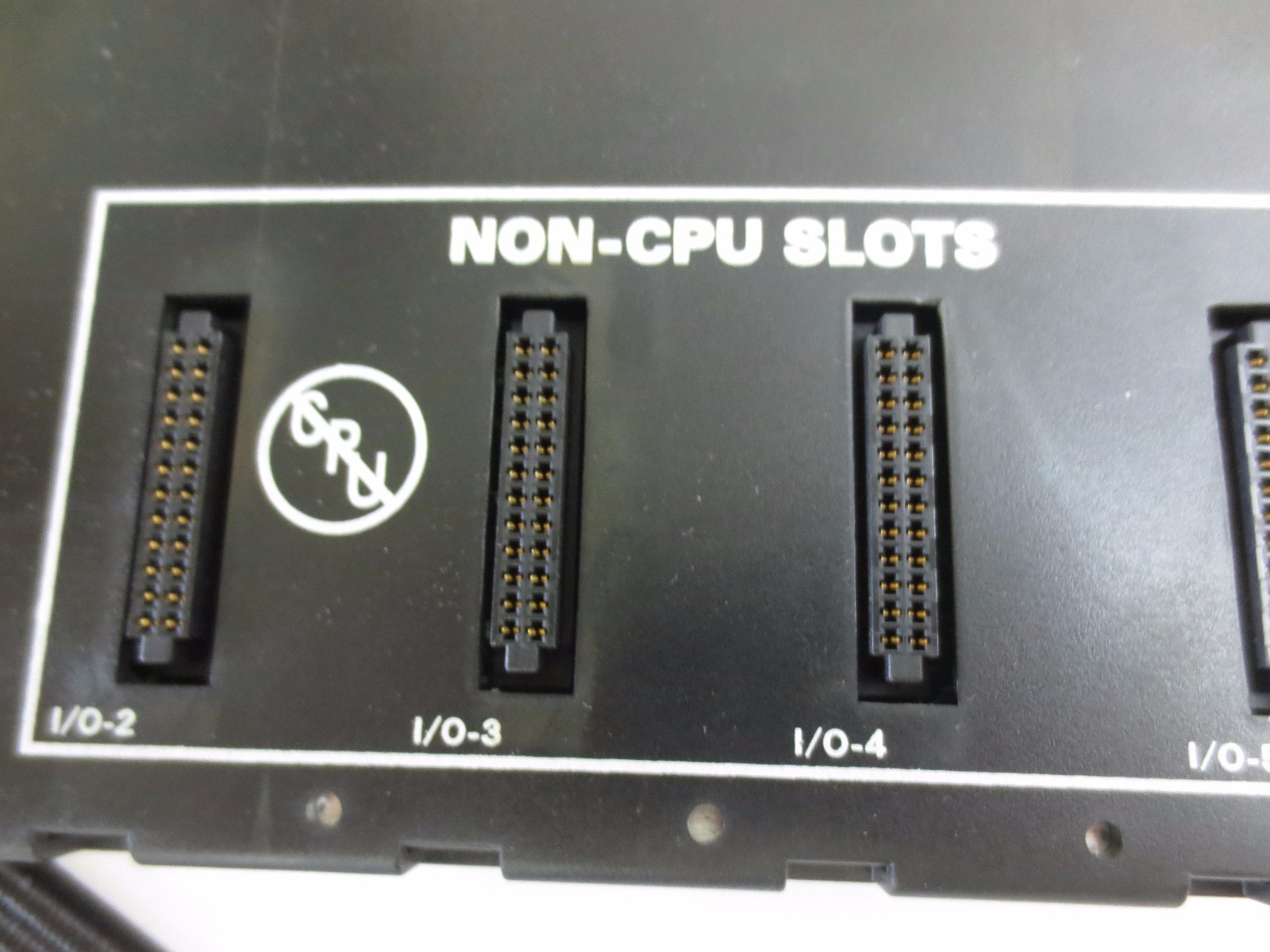 GE FANUC IC693CHS391N 10-SLOT BASE – EMI ENHANCED – CPU, POWER SUPPLY SLOTS