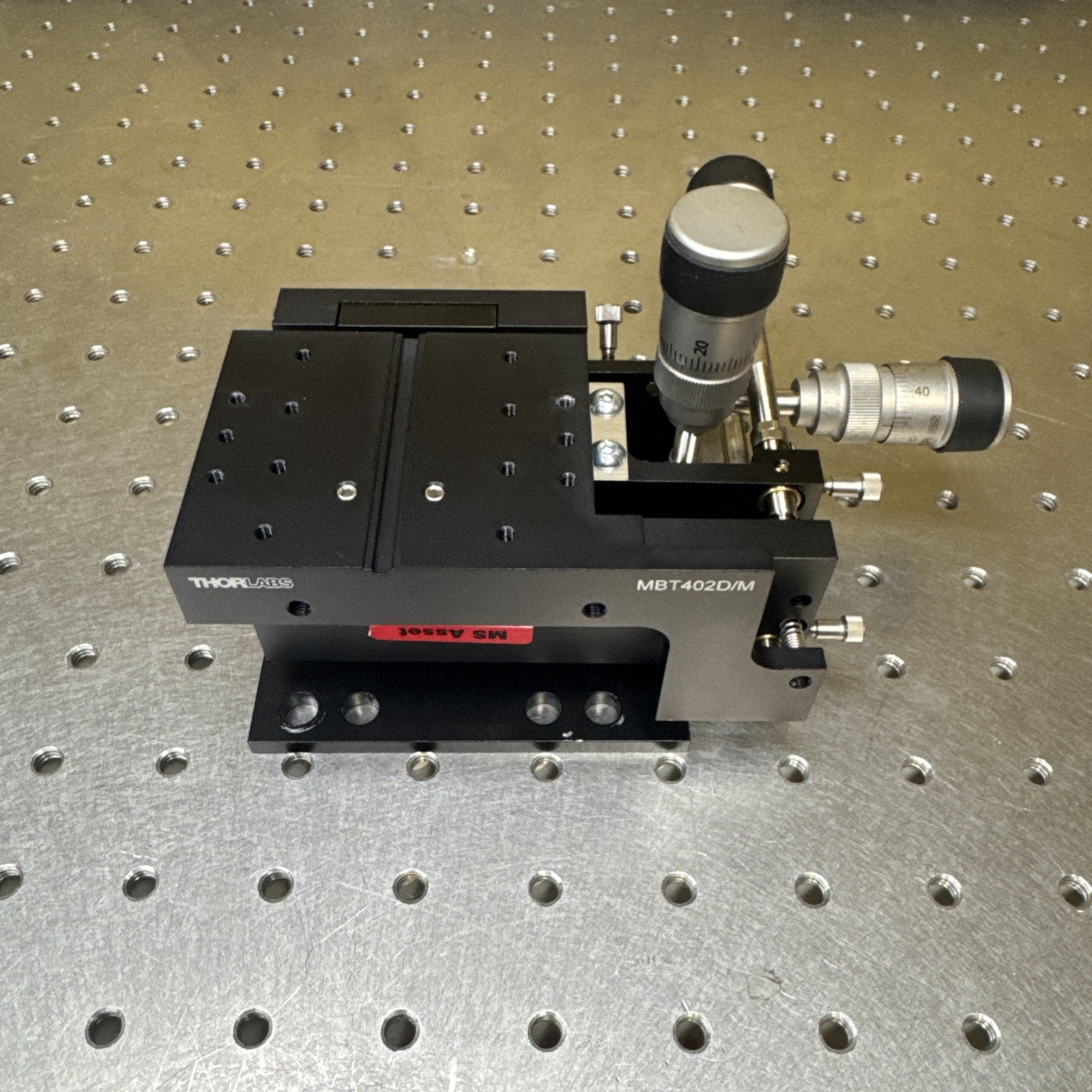 Thorlabs MBT402D/M – MicroBlock™ 4-Axis Low Profile Waveguide Manipulator