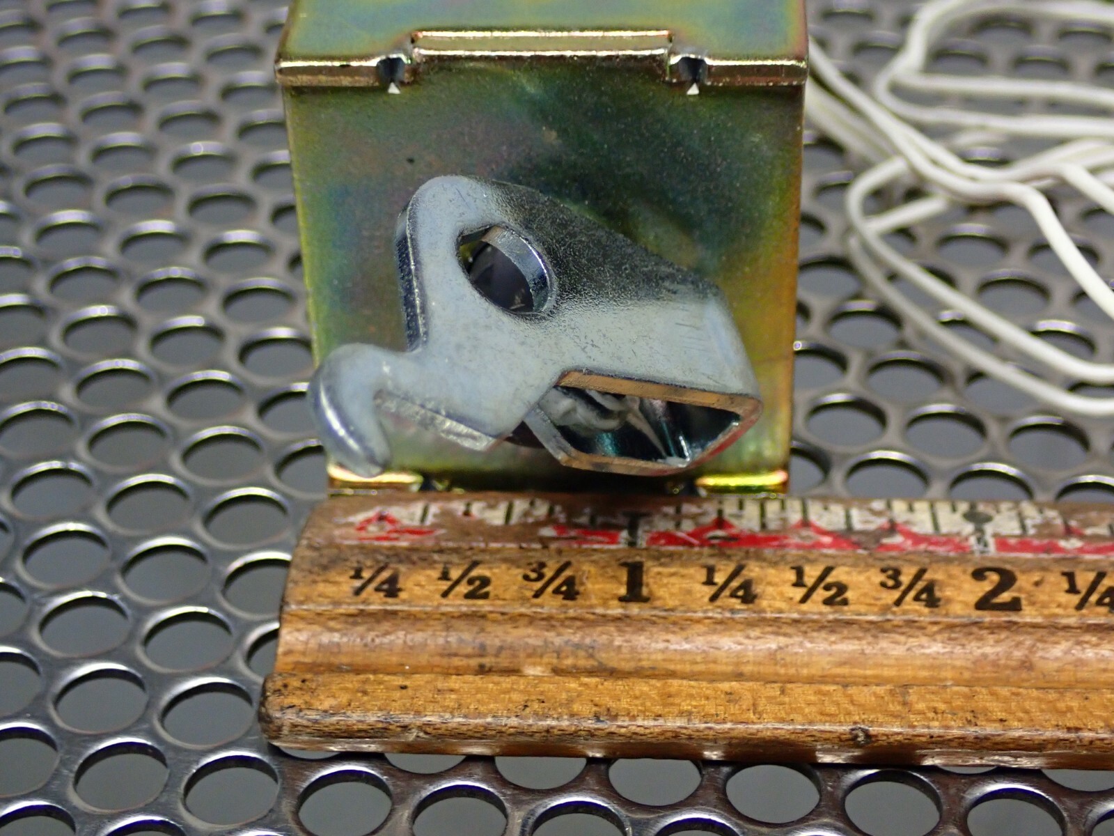 TDS-12M-13 DC-35V Solenoid NEW