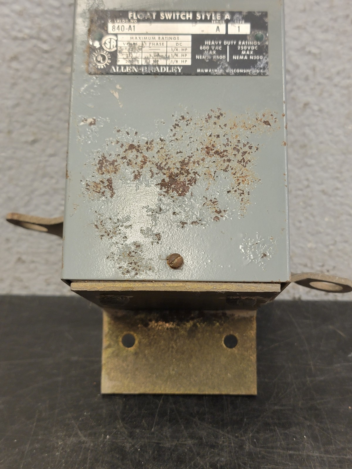 ALLEN BRADLEY 840-A1 /A FLOAT SWITCH 250VDC