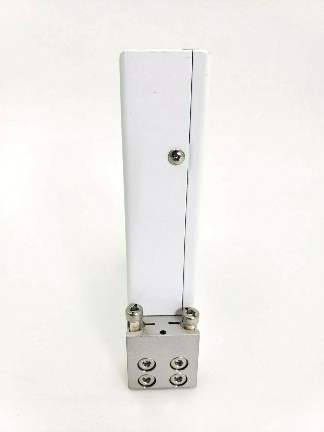 Fujikin – Flow Controller – P8000 D