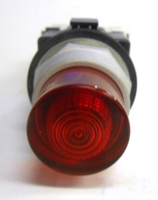 CUTLER HAMMER CONTACT BLOCKS, HT8B & HT8A, WITH 120V RESISTOR