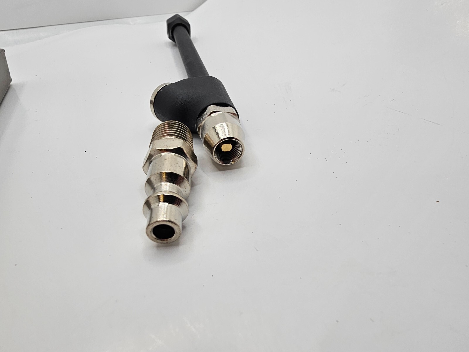 (QTY 2) Godeson Air Chuck 1/4″ FNPT Extended Reach Dual Head Chuck w/ Quick Plug