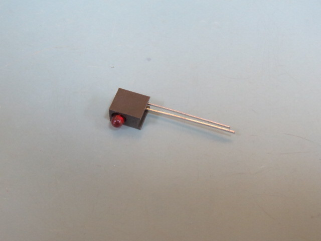 HP HLMP-1301-010 Qty of 9 per Lot LED RED RA HI EFF