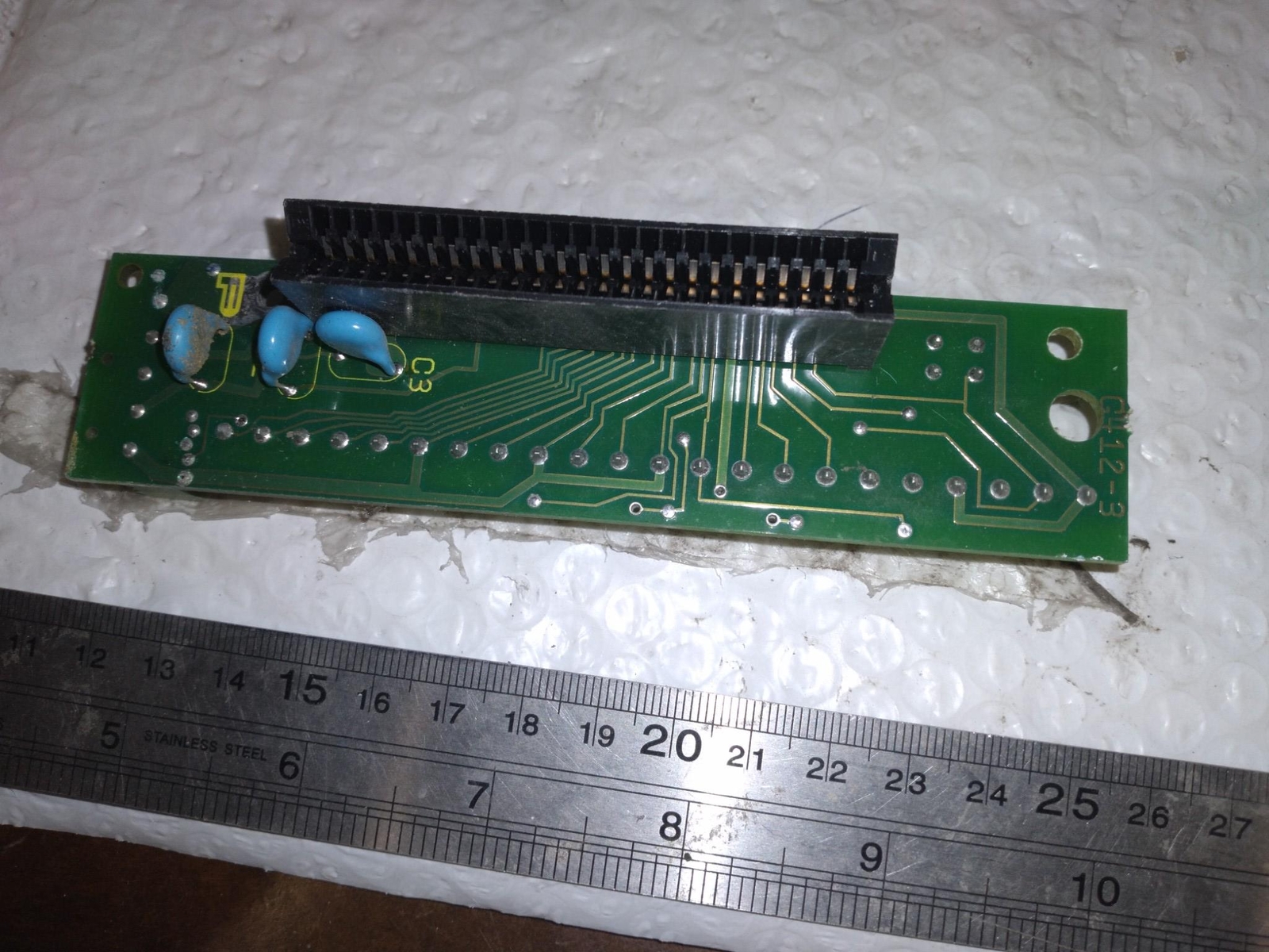 686B598U01 REV 05
