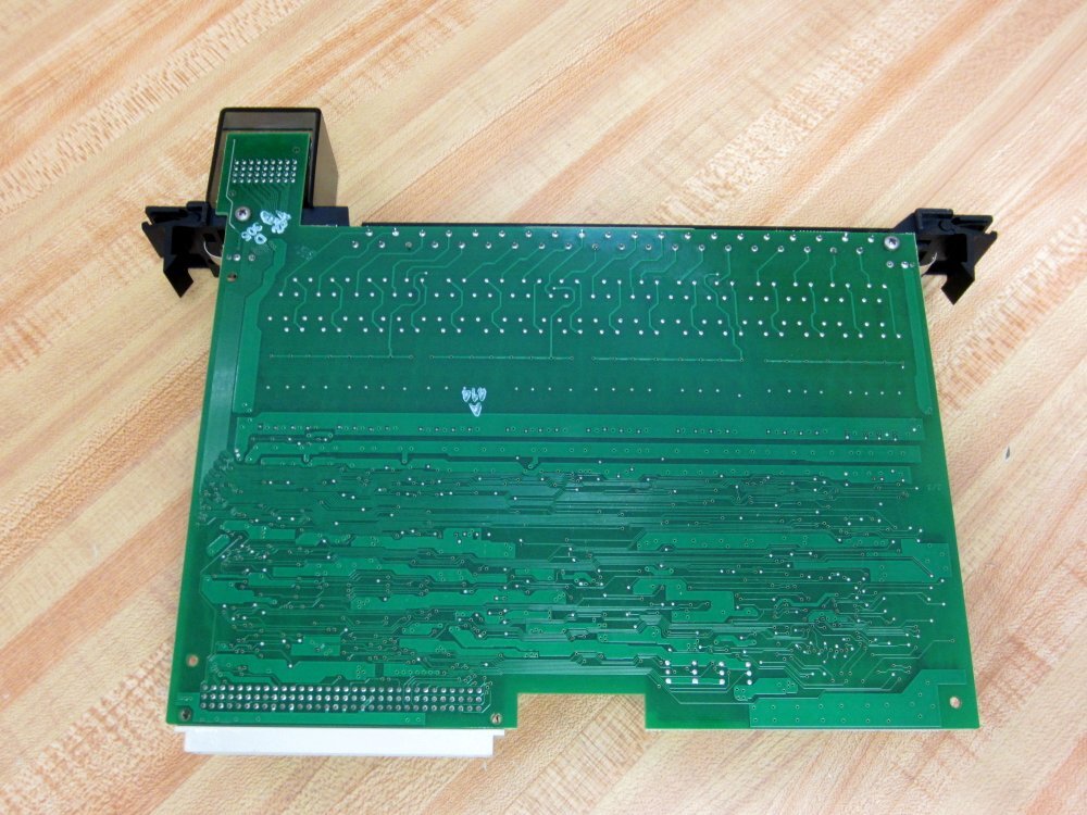 GE/Fanuc IC697MDL653H Input Module I3C7B4 (Pack of 3)