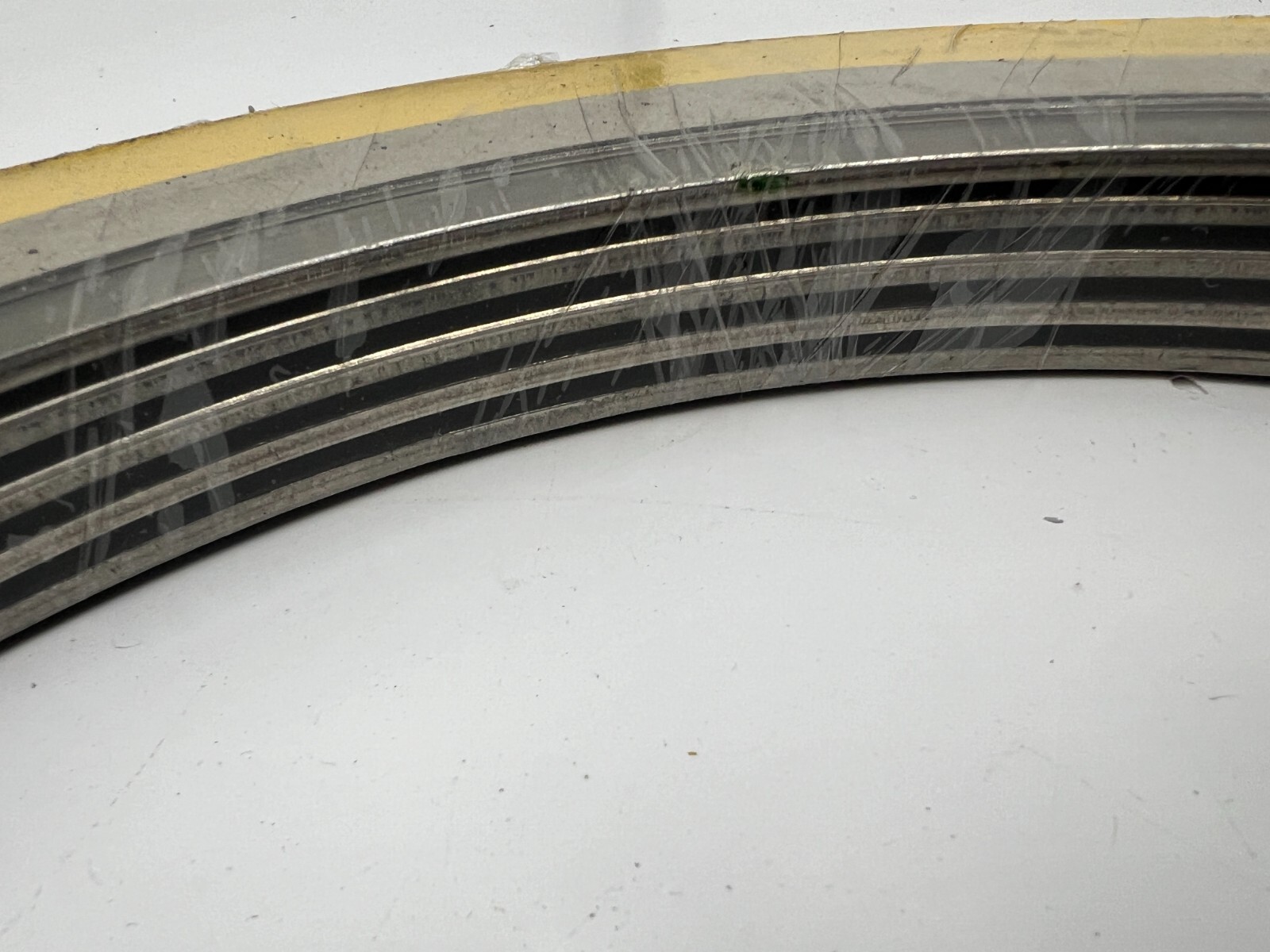 (QTY 5) Flexitallic 100030202085 Spiral Wound Gasket 10″ 300 Yellow 316L/316L/FG