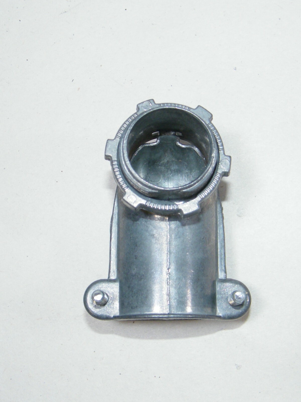 (20) CONDUIT FITTINGS CLAMP STYLE 90 DEGREE 3/4″ CONNECTOR