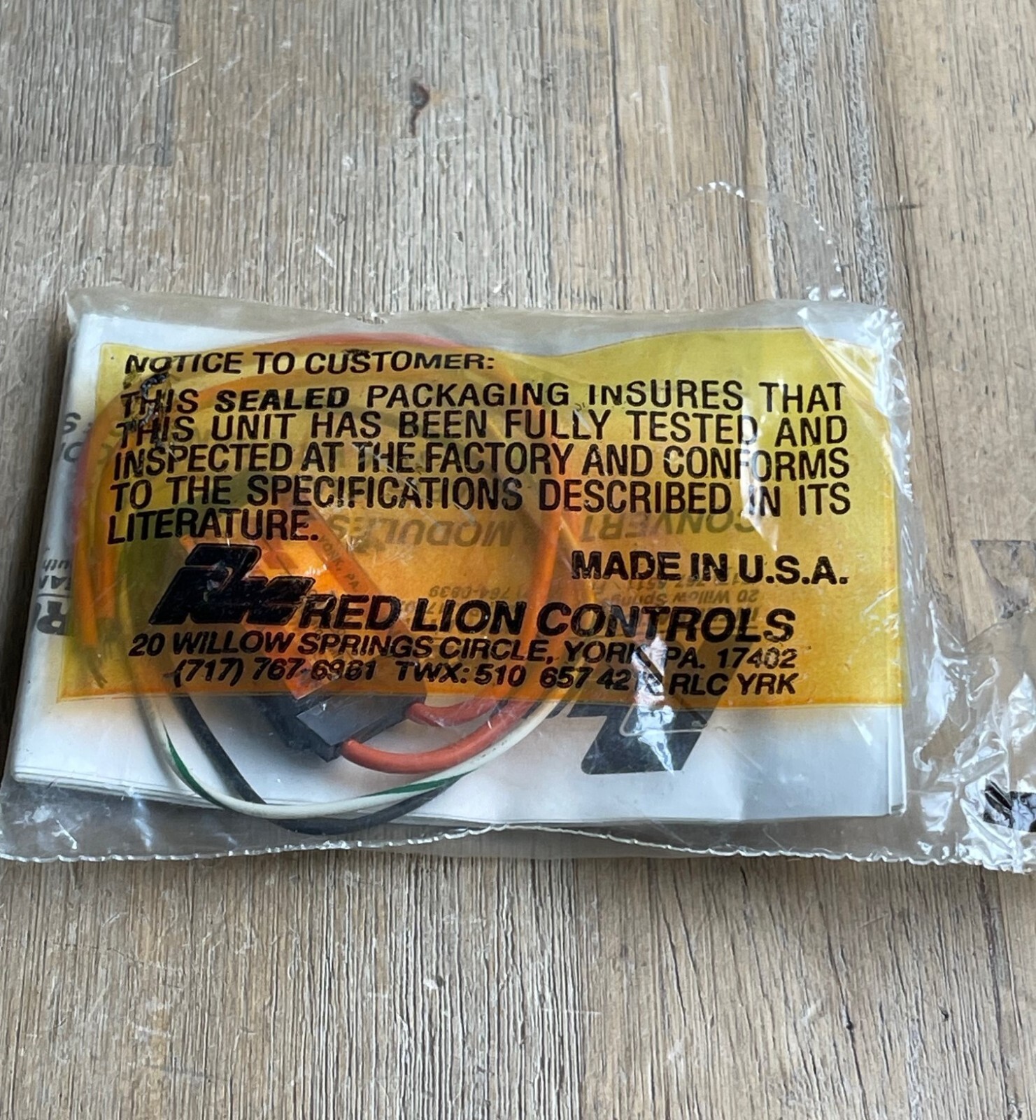 RED LION TCM10000 CONVERTER MODULE TCM1 115VAC NEW