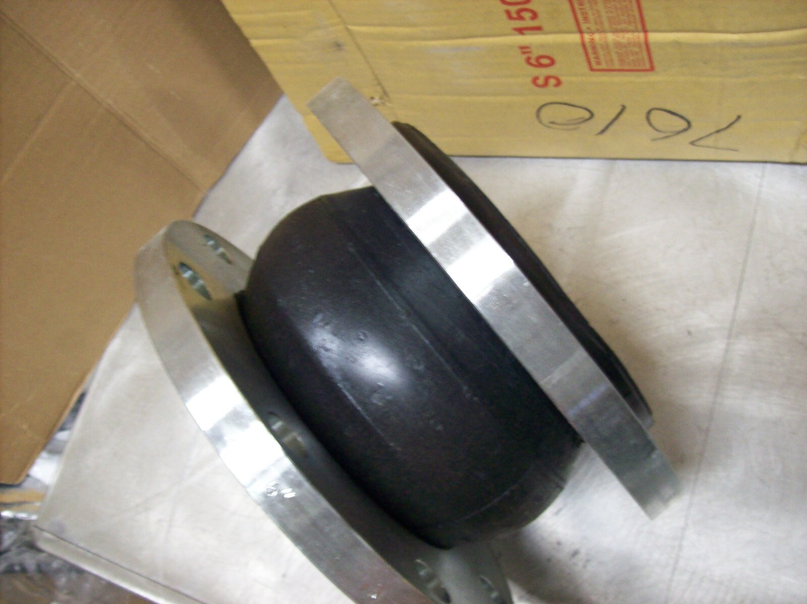 FNW Flexible Coupler Flange and Bolt Set FNW40U 6″