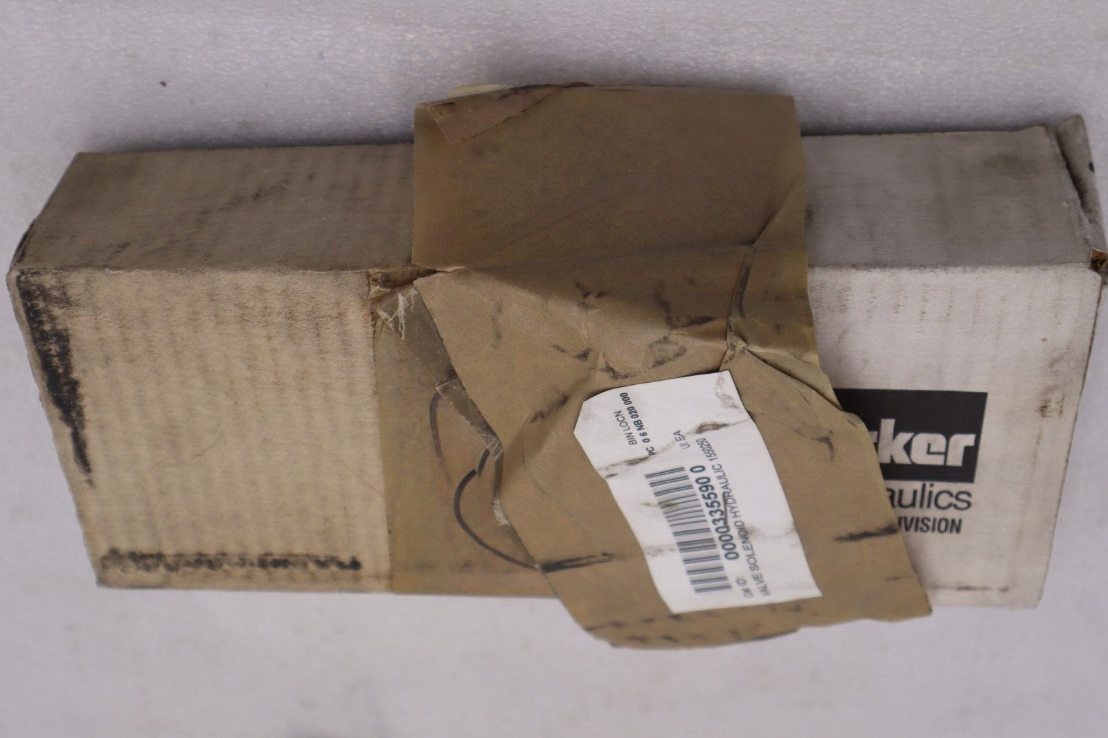 PARKER D1VW2CNYCF4-75 110/120V .42A 4000PSI NSMP STOCK 4002