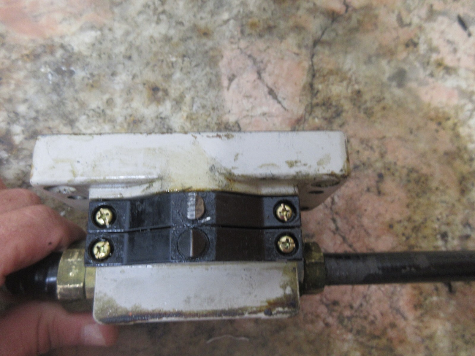 OMRON LIMIT SWITCH D4MB-241 10A 250V IP67 MORI SEIKI MV-JR CNC
