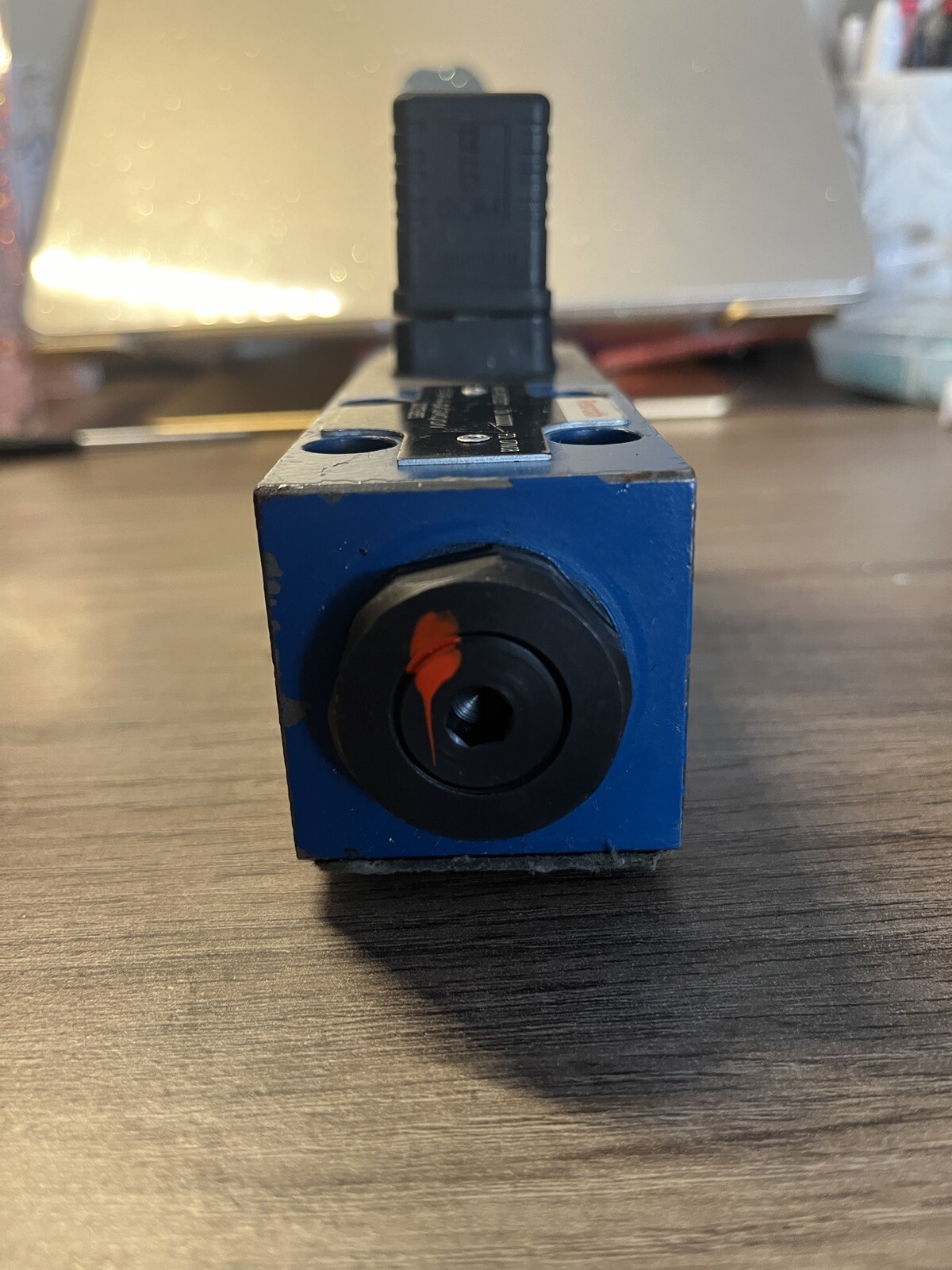REXROTH R900703811 174407M-20 R 2,1 OHM IN 2,8 A 47/06 VT-DFP-A-21/G24K0/0/V