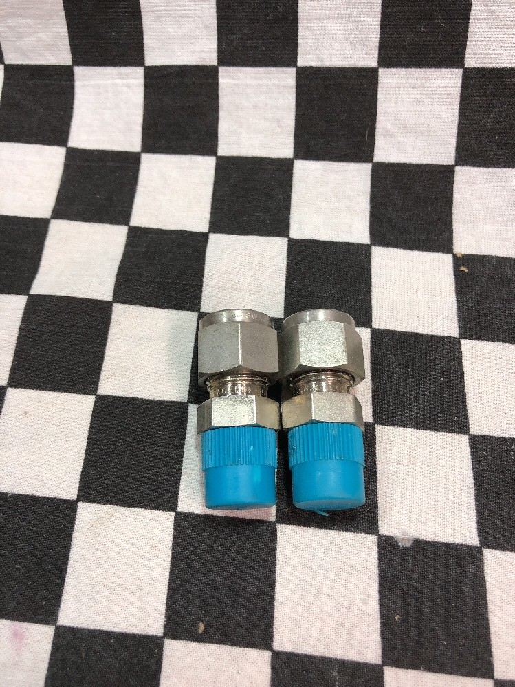 LOT OF 6 SWAGELOK MALE ELBOW CONNECTOR SS-600-2-2, SS-600-1-2, SS-600-1-4#1638D9