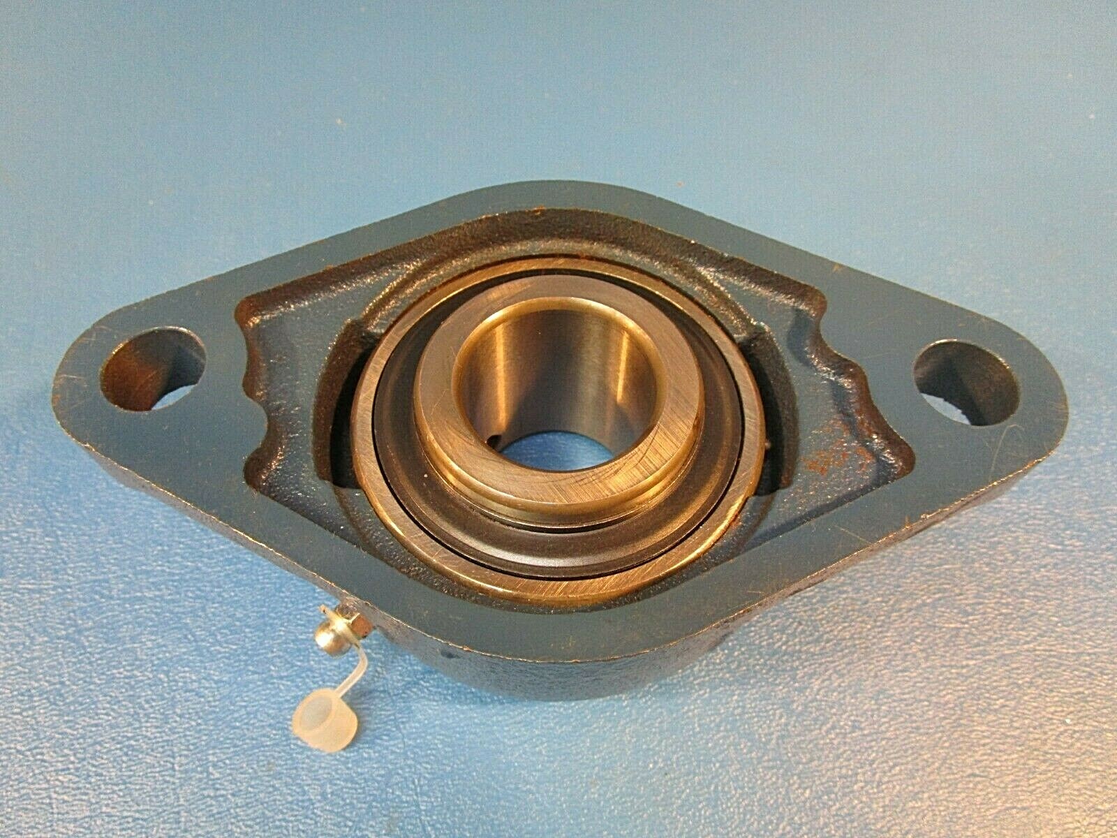 FS, UCFL 207-20, 1 1/4″ Bore, 2 Bolt Flange-Mount Ball Bearing Unit, Setscrews