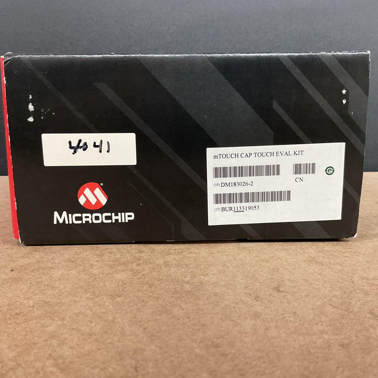 Microchip Development Tools DM183026-2 mTouch Cap Touch Evaluation Kit