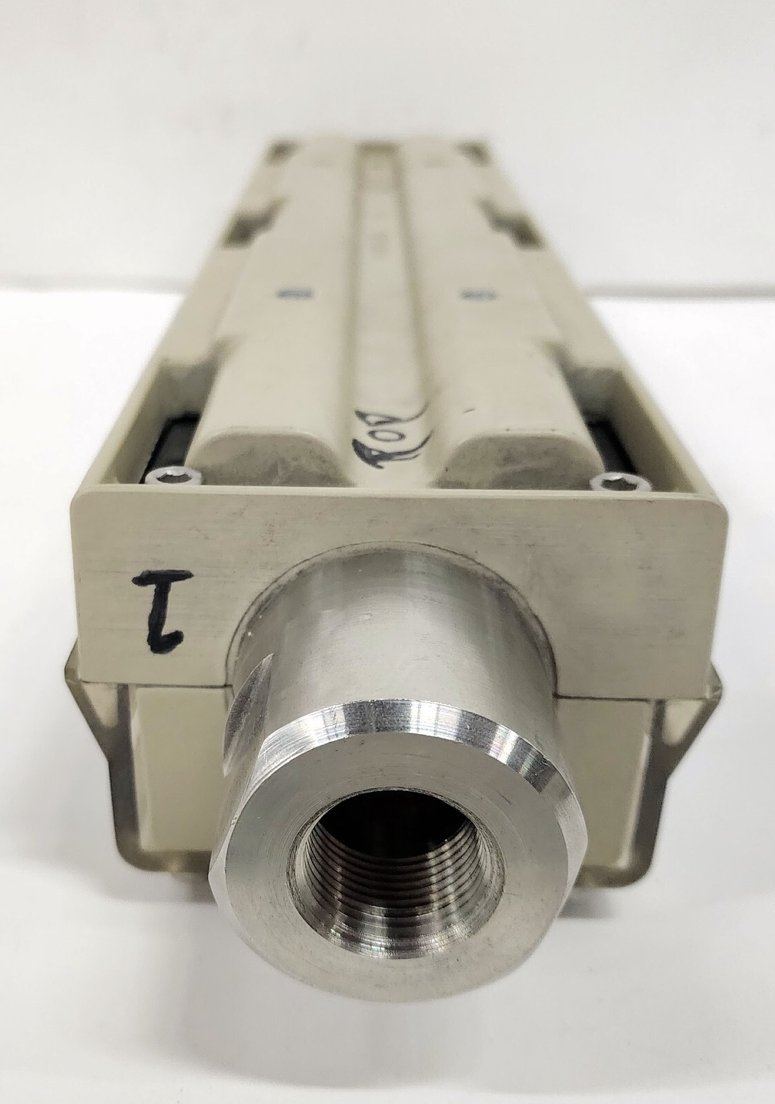 BROOKS INSTRUMENTS FLOWMETER 1.35 TO 13.45 SCFM NITROGEN @ 70°F & 14.7PSI