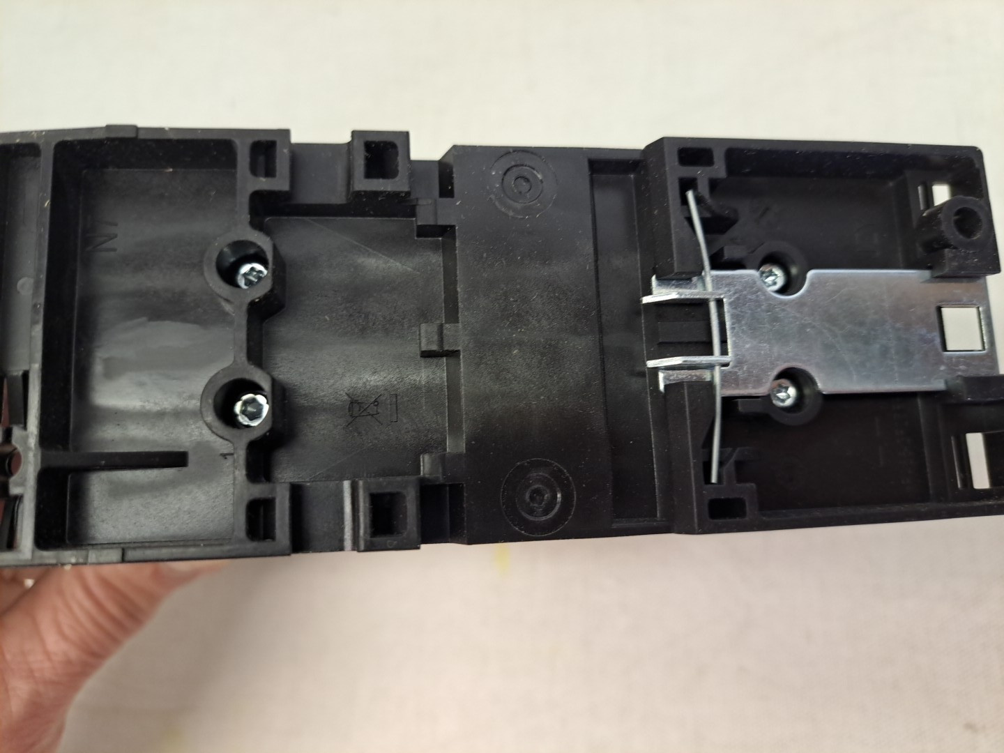 SIEMENS 3RV2031-4EA10 SIRIUS series motor starter protector NEW, no box