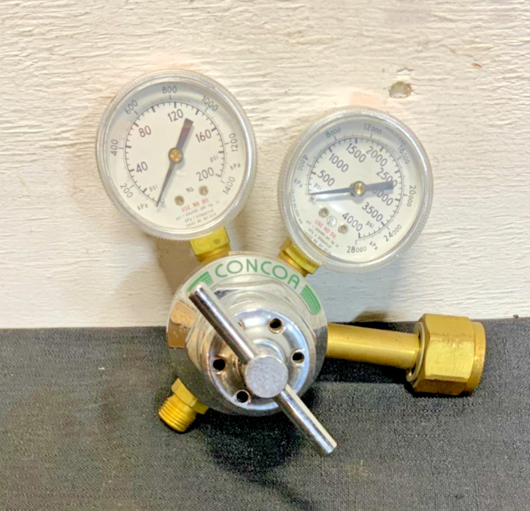 Meti Concoa 806 5506 Medium-Heavy Duty Oxygen Regulator 264D