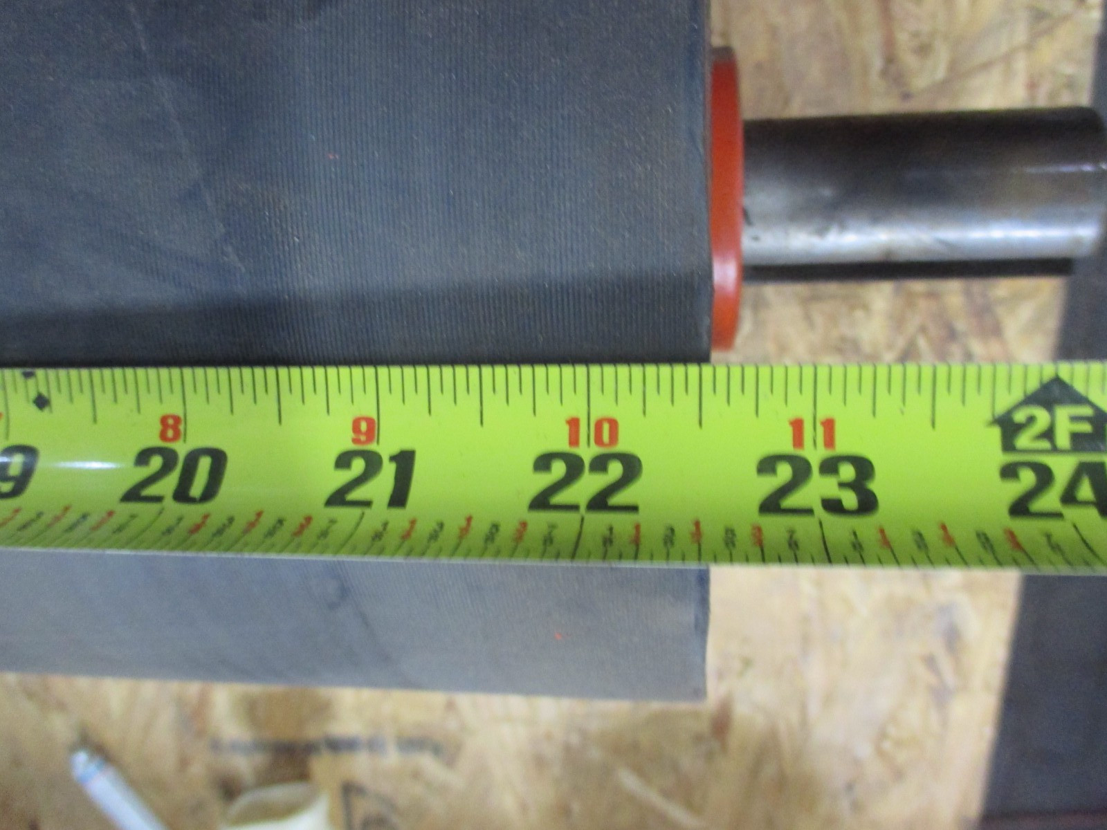 8-1/4″ OD RUBBER COATED CONVEYOR ROLLER 22-1/2″ USED