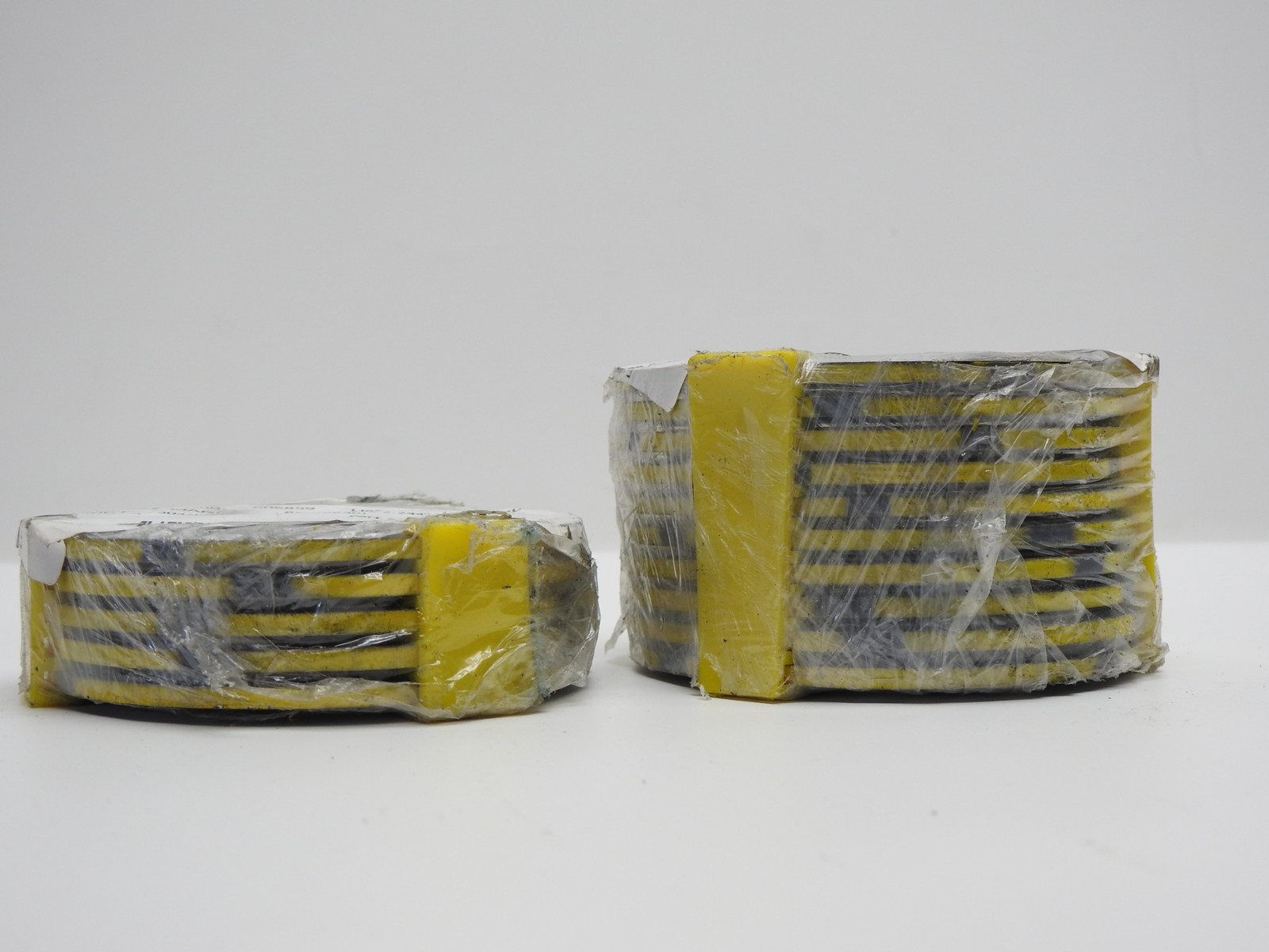 Lot of 15 – TEADIT 913 304/FG/CS 3.504″ x 2.874″ x 2.244″ x .175″ THK JIS 16K40