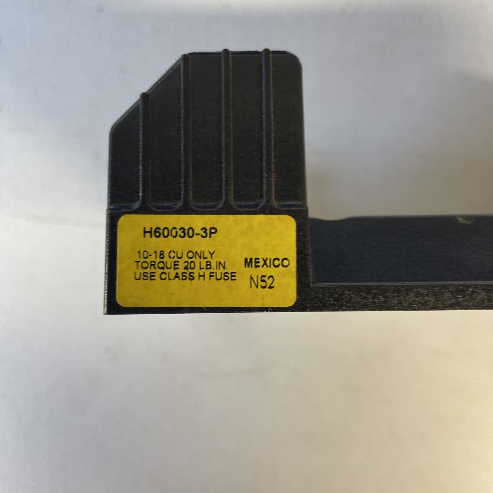 BUSS FUSE HOLDER H60030-3P 600 V 30 A Lot Of 2