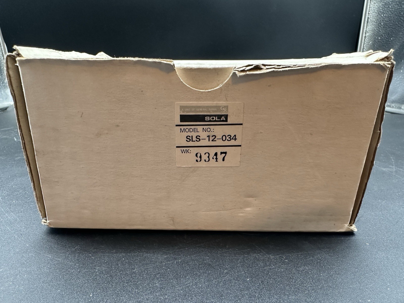 SOLA REGULATED POWER SUPPLY OUTPUT SLS-12-034 #113A110PR2 NEW