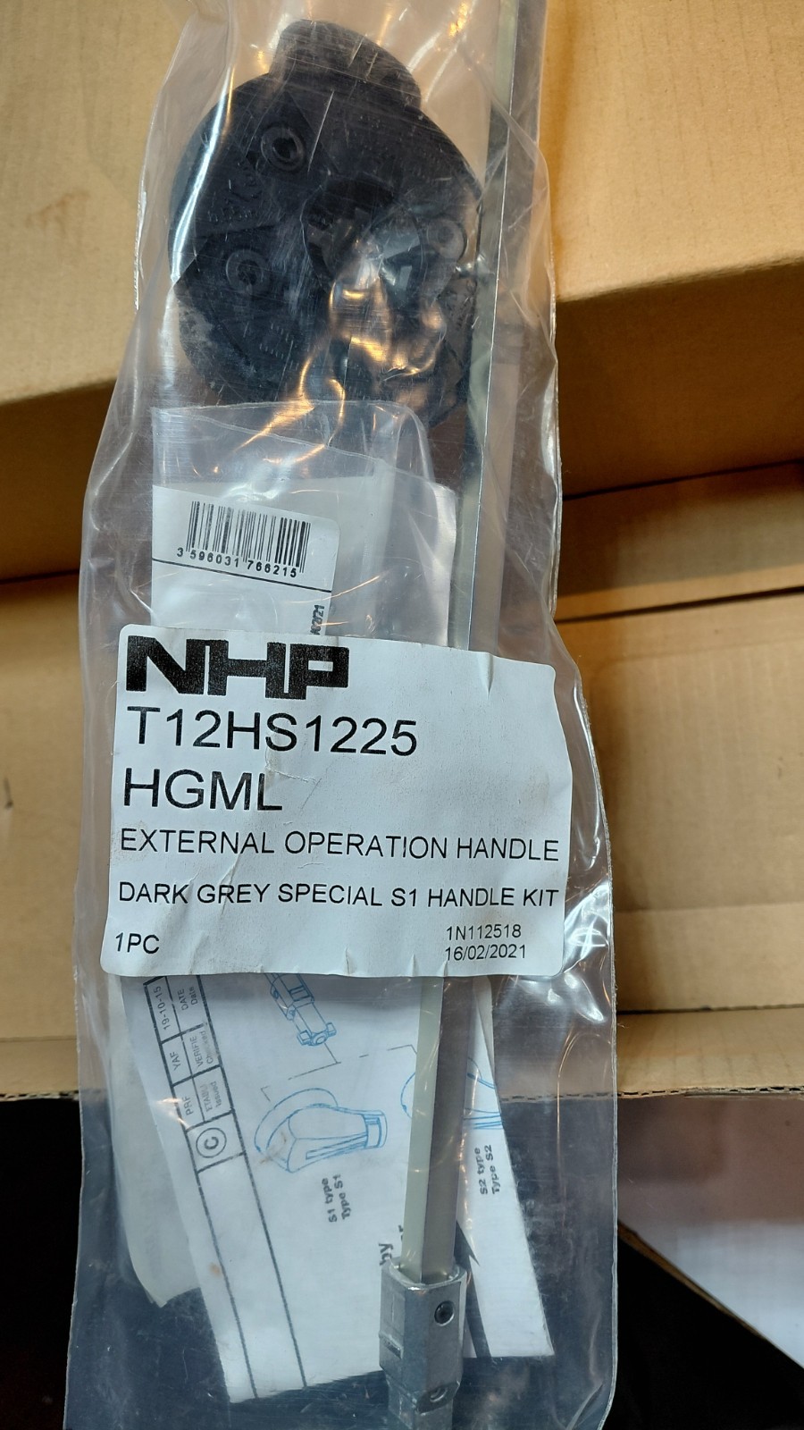 Terasaki / NHP TEMBREAK Panel Mounted Handle Kit DARK GREY