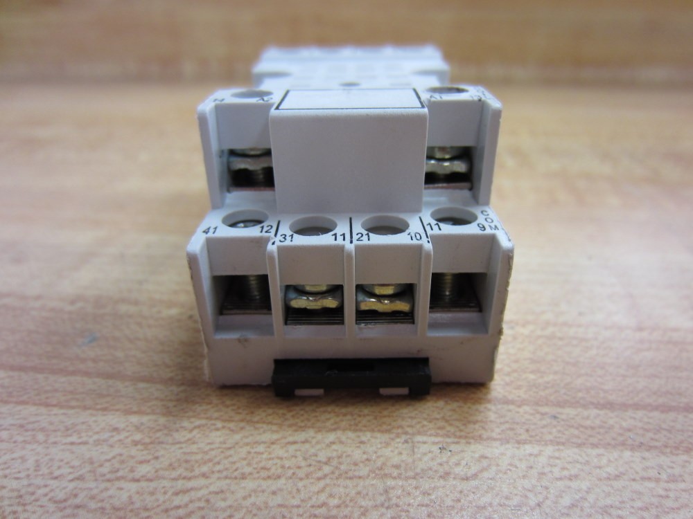Allen Bradley 700-HN103 Relay Socket 700HN103 Grey (Pack of 3)