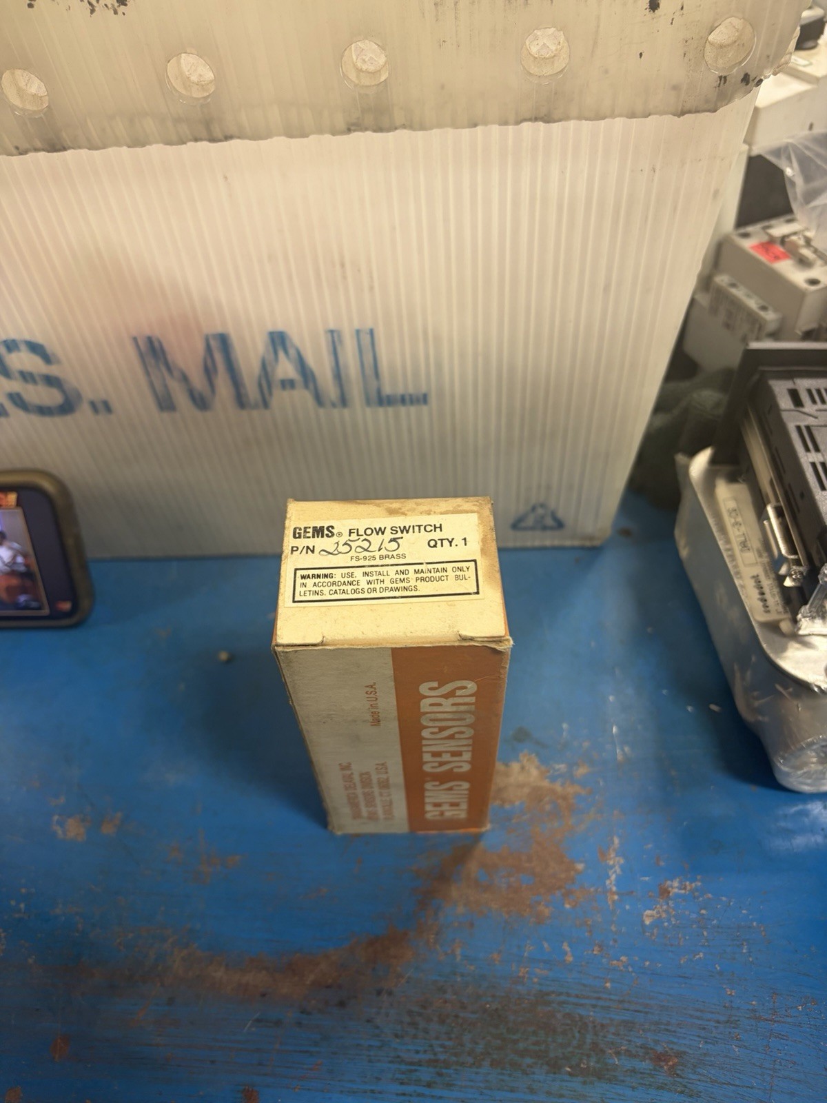 NEW GEMS FS-925 Flow Switch 25215