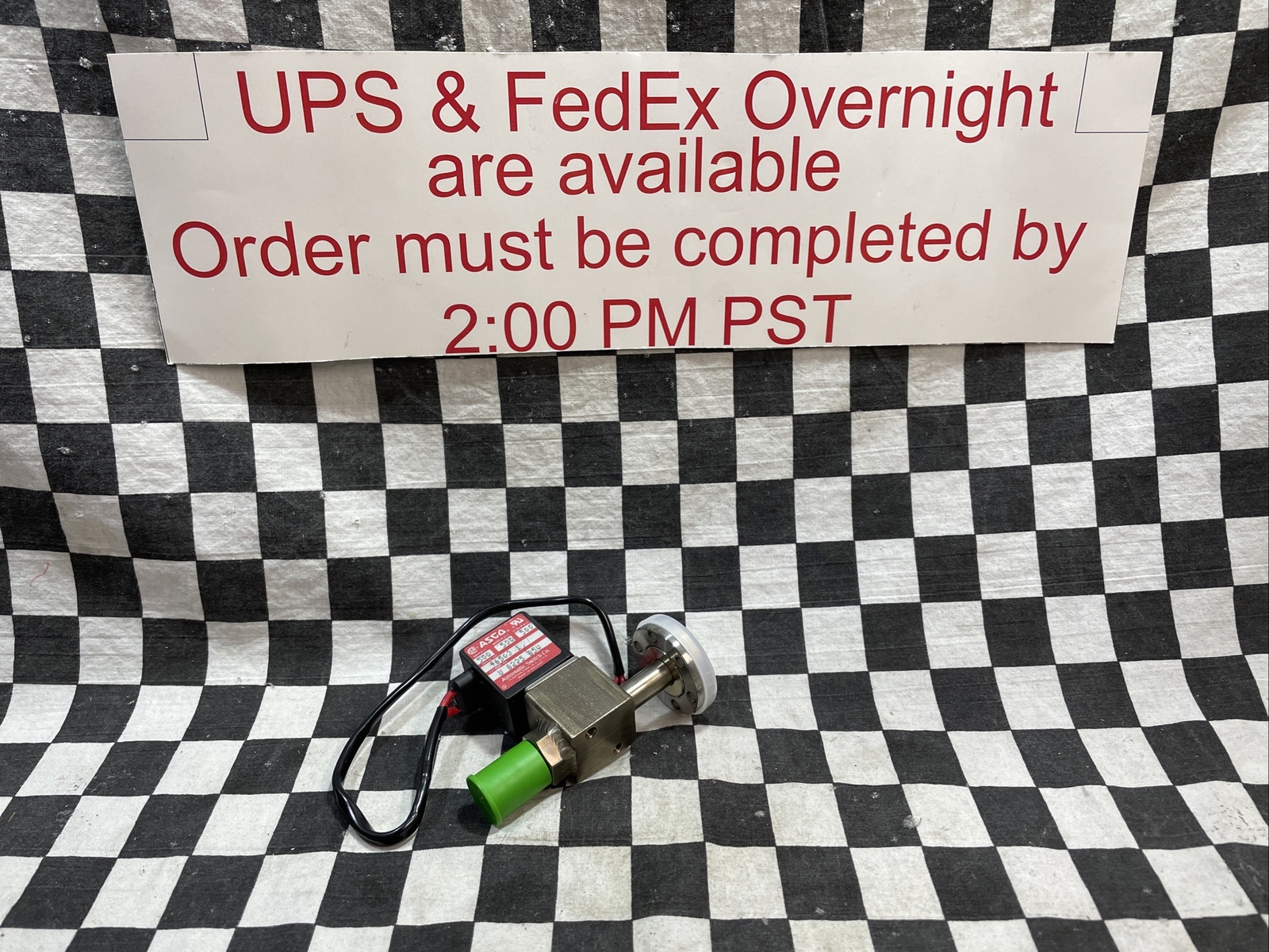 Asco Sub-miniature Solenoid U8225B5V, 1/4″ MVCR x 1-1/3″ CF, 400115-225D #126E