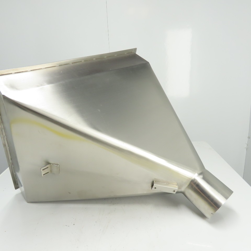 Multi-Head Weigher Machine Funnel 22-3/4″ x 22-1/2″ Top 5″ OD Outlet