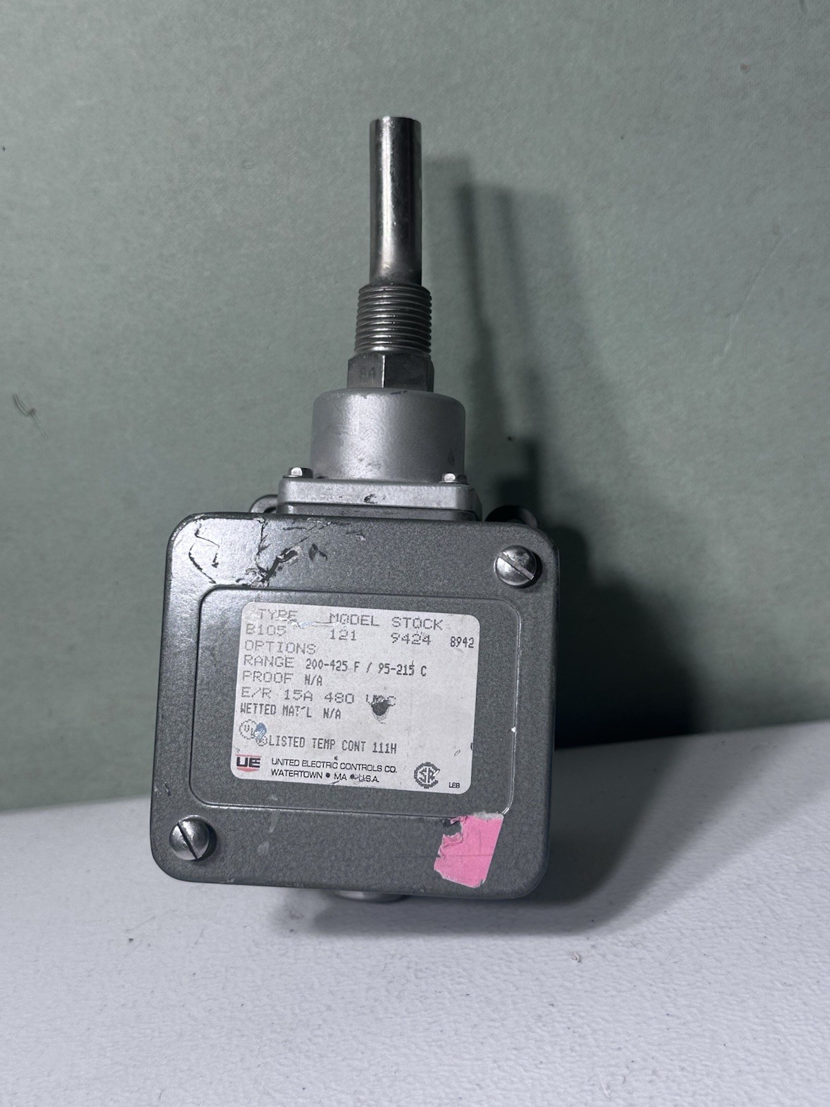 UNITED ELECTRIC THERMOSTATIC SWITCH B105-121