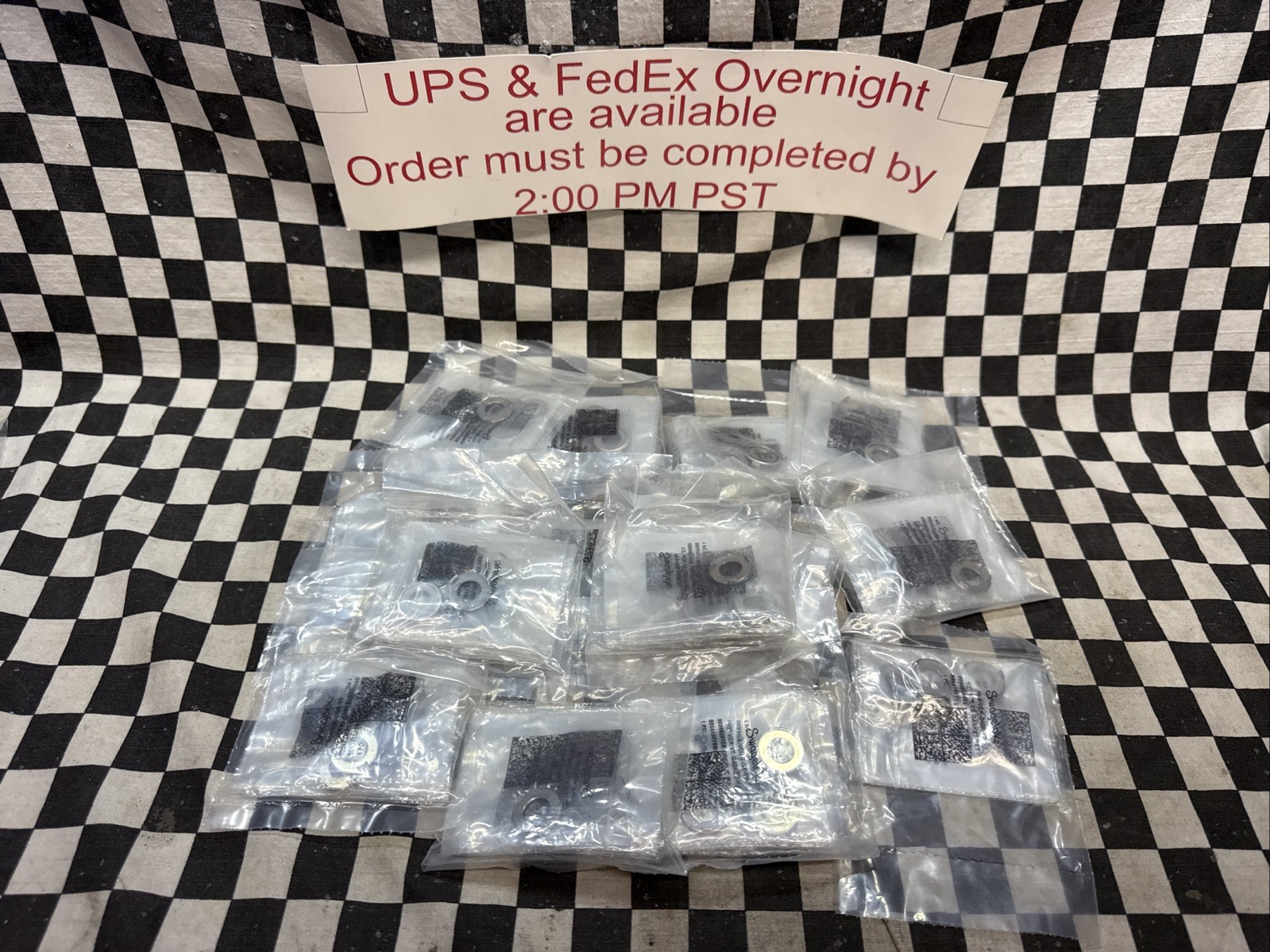 SWAGELOK VCR Face Seal 1/2″, NI-8-VCR-2-GR-VS, NI8VCR2GRVS, LOT OF 140 #116W8