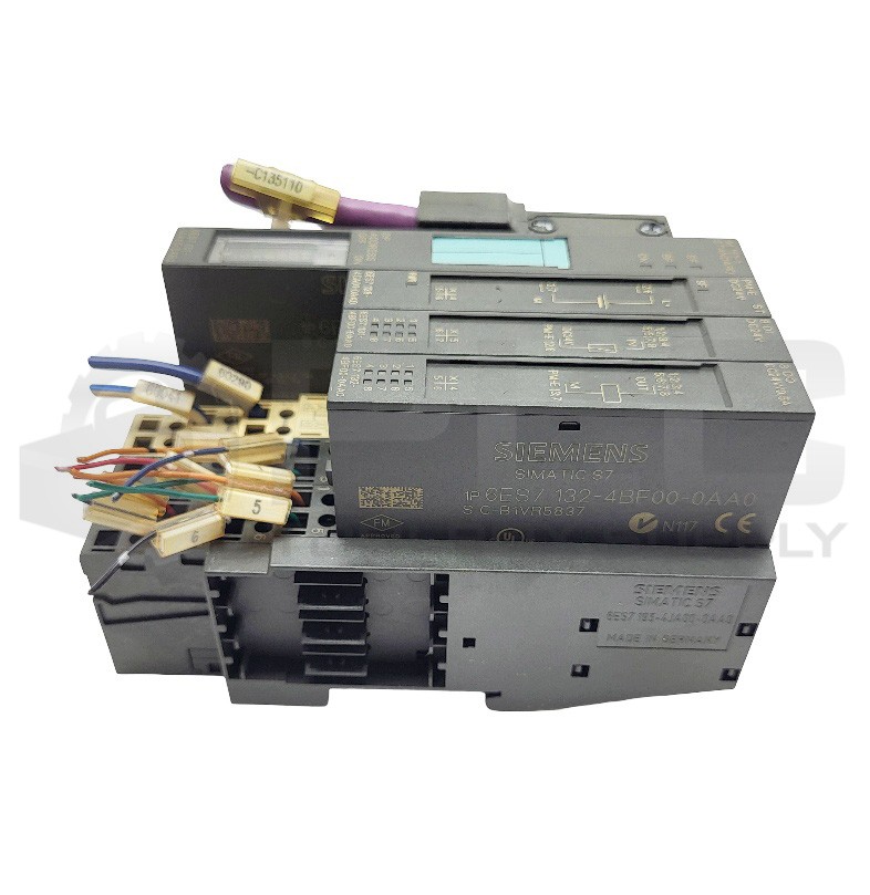 SIEMENS 6ES7 193-4JA00-0AA0 W/ 6ES7 138-4CA01-0AA0 W/ 6ES7 131-4BF00-0AA0