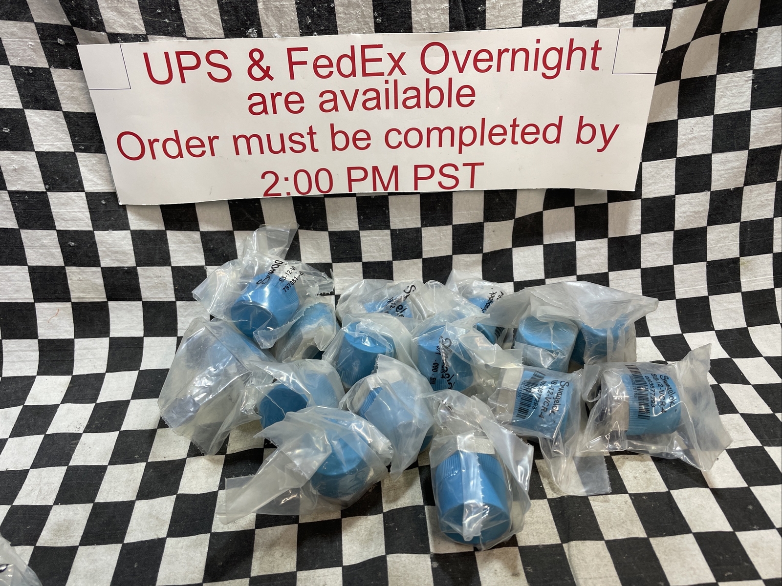 Swagelok SS-12-VCR-4, SS12VCR4, Male Nut Face Seal Fitting LOT OF 15 Shipsameday