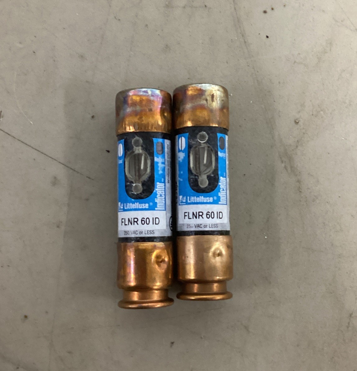 Littelfuse FLNR60ID Time Delay Dual Element Indicator Fuse 60A Used (Lot Of 2)