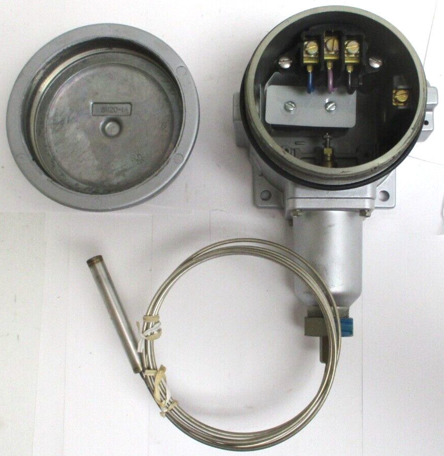 UNITED ELECTRIC CONTROL, F120-7BS, 15A 480 VAC, RANGE 0-400 F, (SILVER), SURPLUS
