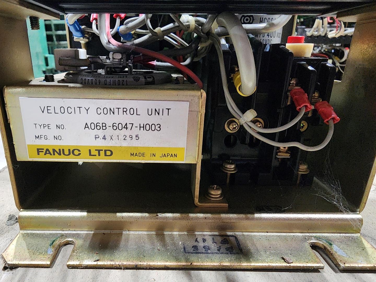 Fanuc A20B-0009-0320/ A06B-6047-H003 Velocity Control Unit
