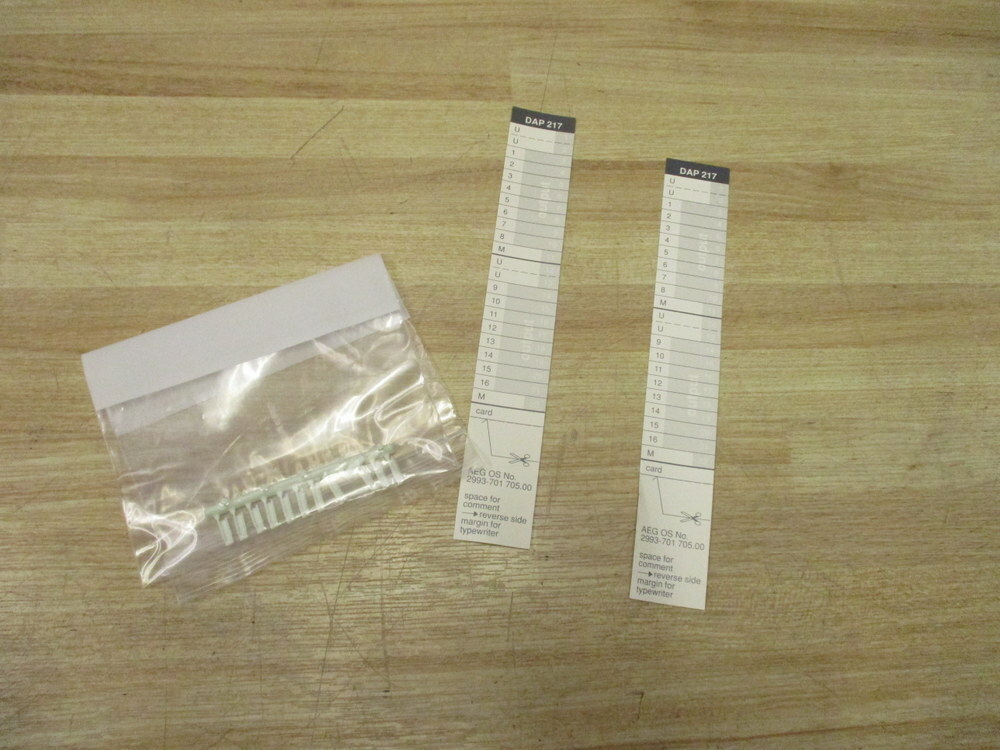 Schneider Modicon DAP217/AS-BDAP-217 Output Module DA{217ASBDAP217