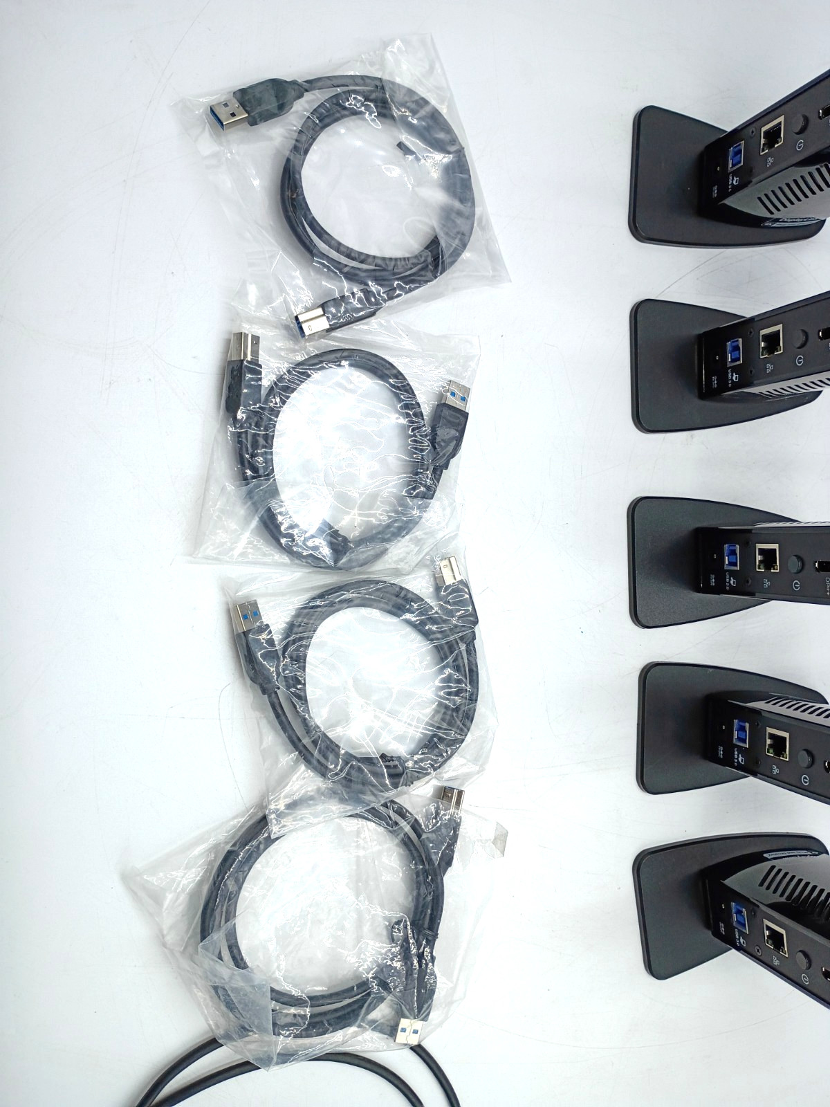 Lot of 10 Plugable UD-6950 USB 3.0 Dual 4K Docking Station W 6 USB Type B cables