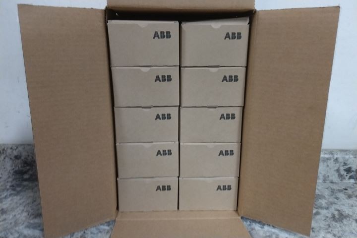 Thomas & Betts 2941NM 100 Pk 1 In Nonmetallic Strain Relief Cord Connector