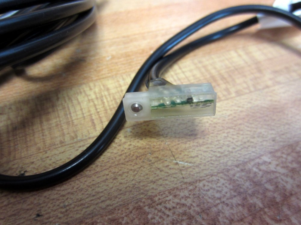 Canfield Connector 9-9D-55720-1-005 Proximity Sensor 99D557201005