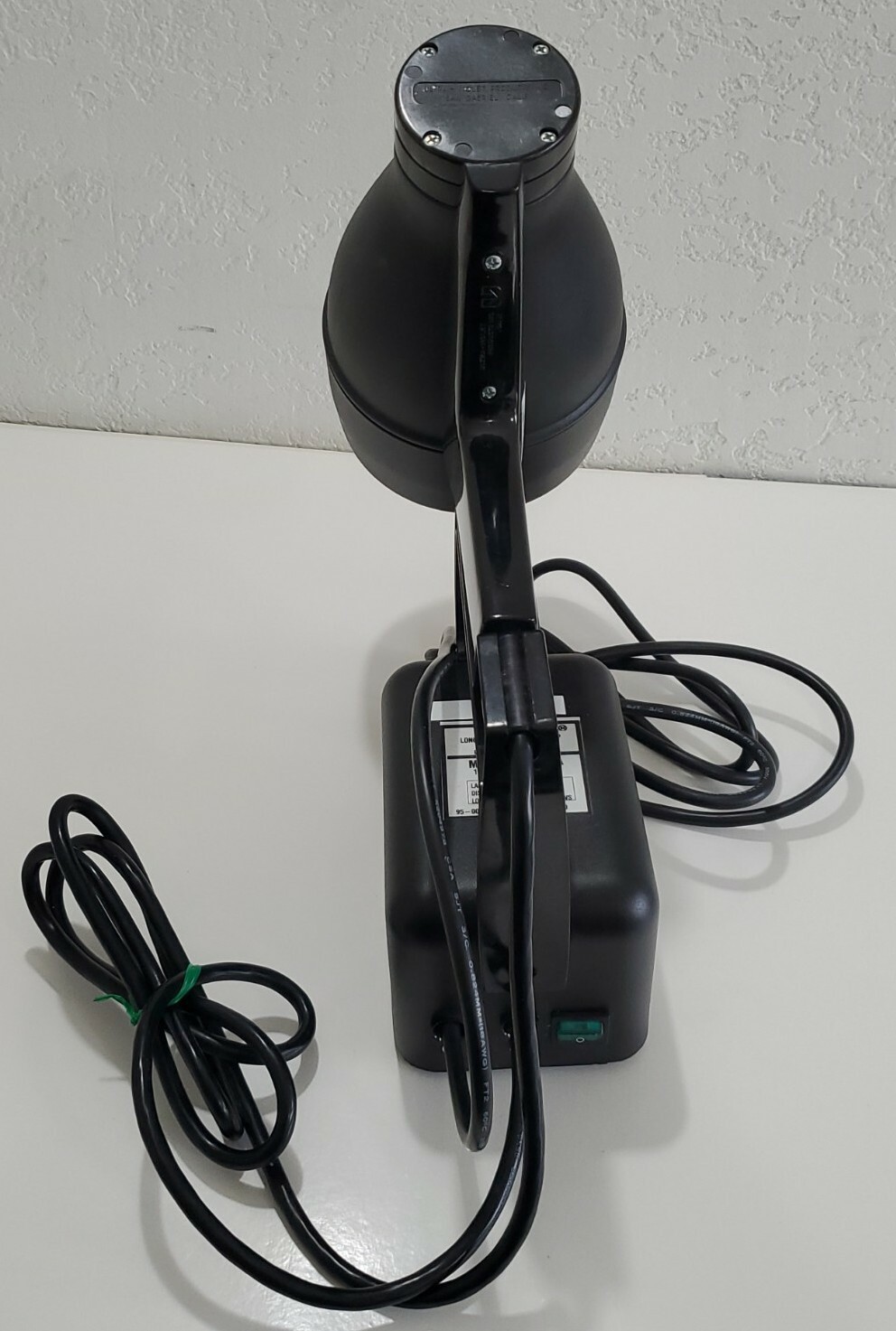 UVP Blak-Ray Model B-100 A Longwave Ultraviolet Lamp 115V 60Hz 2.5A