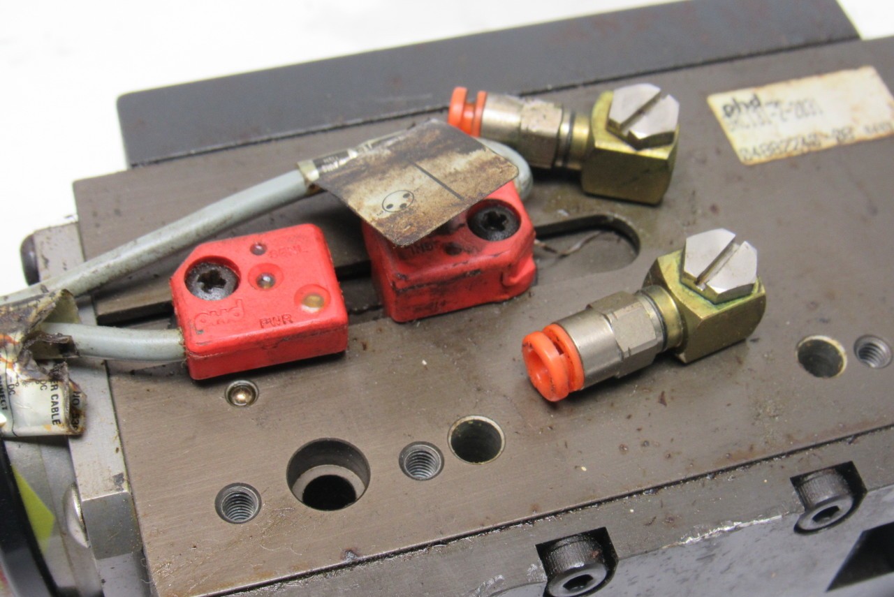 PHD GRC131-2-2031 Pneumatic Parallel Gripper