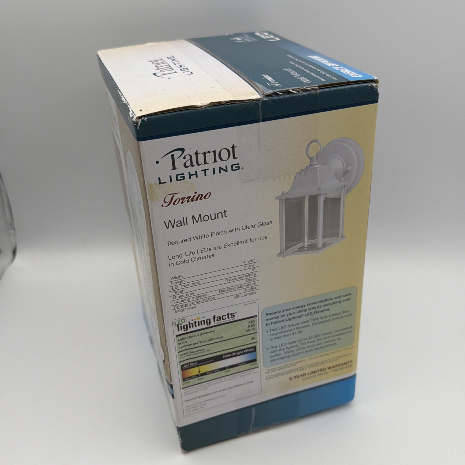 SEALED NEW PATRIOT LIGHTING 356-4917 WALL MOUNT LED LIGHT 320 LUMENS