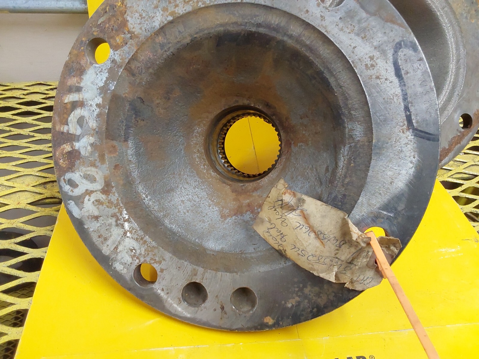 Caterpillar Hub. Set Of 2. Part #3W5825 For 963, 973 Loader