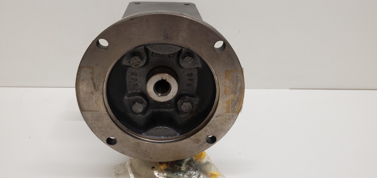 NEW OLD STOCK! BALDOR 25:1 RATIO 1750RPM GEAR BOX F-921-25-B5-G